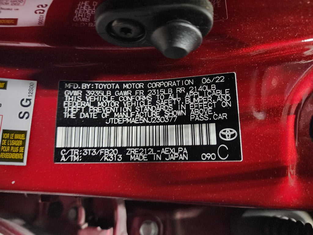Used Right Tail Light Assembly fits: 2022 Toyota Corolla Sedan quarter panel mou