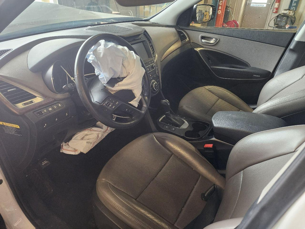 Used Front Left Seat Front fits: 2018 Hyundai Santa fe bucket air bag LWB leathe
