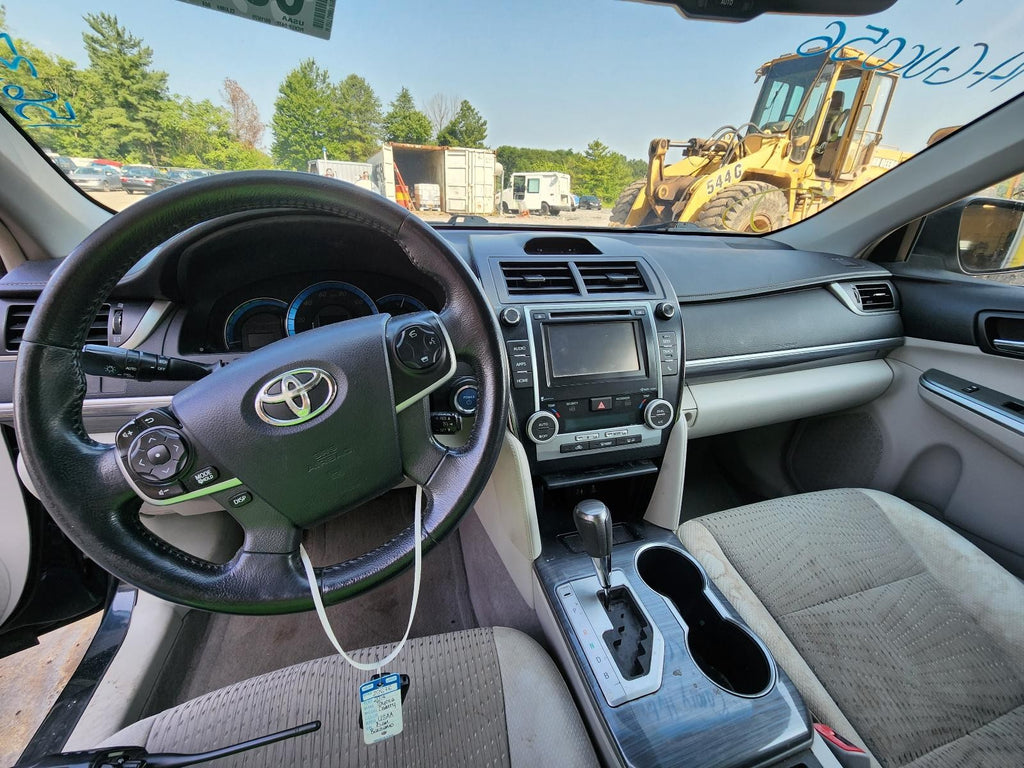 Used Right Door Mirror fits: 2014 Toyota Camry Power heated R. w/o blind spot al