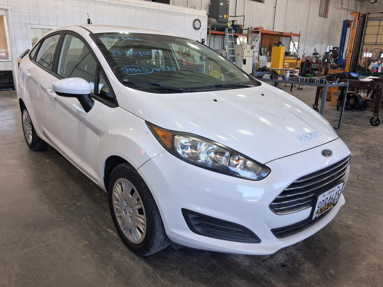 Used Windshield Wiper Motor fits: 2019 Ford Fiesta  Grade A
