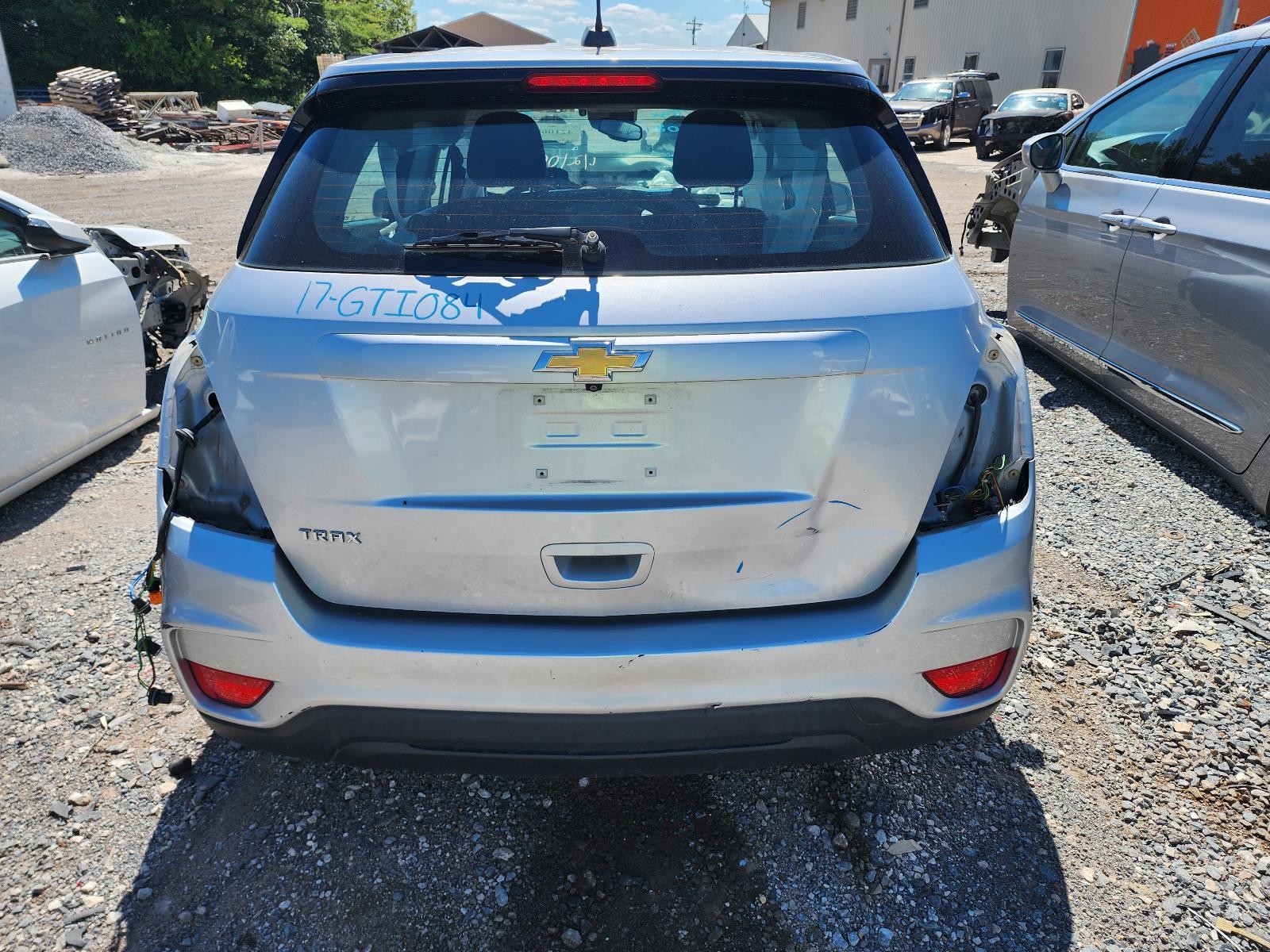 Used Front Left Seat Front fits: 2017 Chevrolet Trax manual cloth Front Left Gra