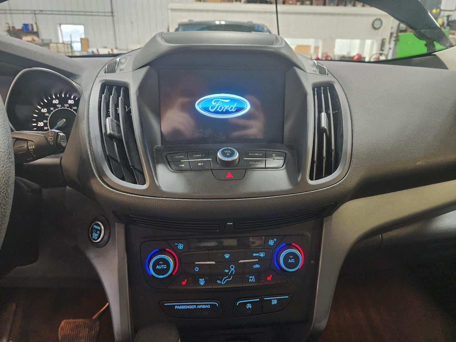Used A/C Selector Switch fits: 2019 Ford Escape front automatic temperature cont