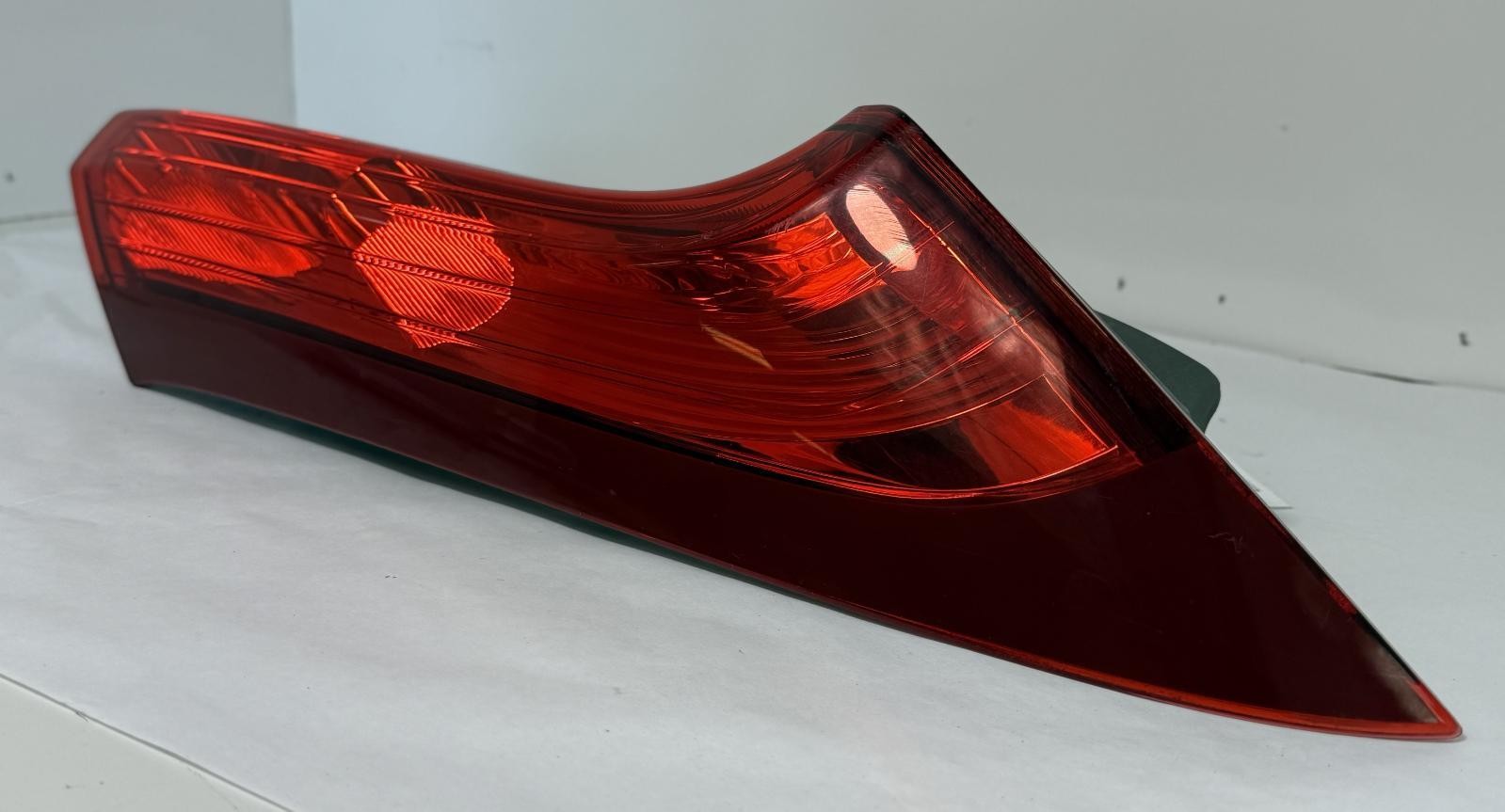 2012-2014 HONDA CR-V TAILLIGHT RIGHT SIDE UPPER OEM