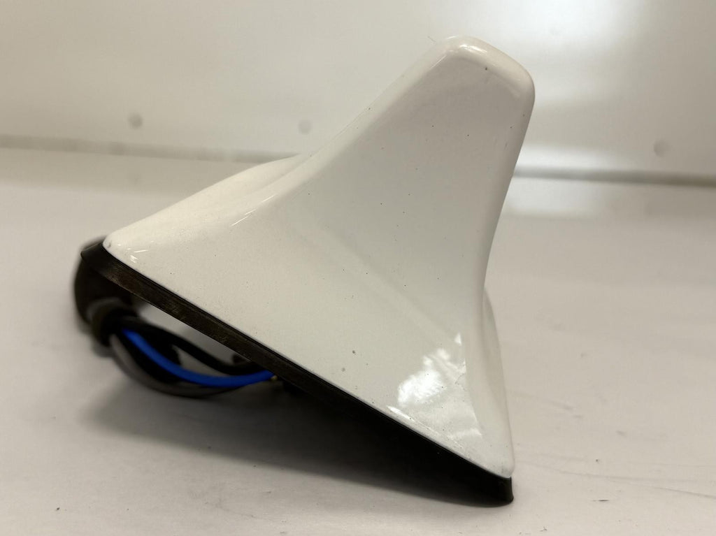 2013-2018 HYUNDAI SANTA FE EXTERIOR SHARK FIN ANTENNA OEM