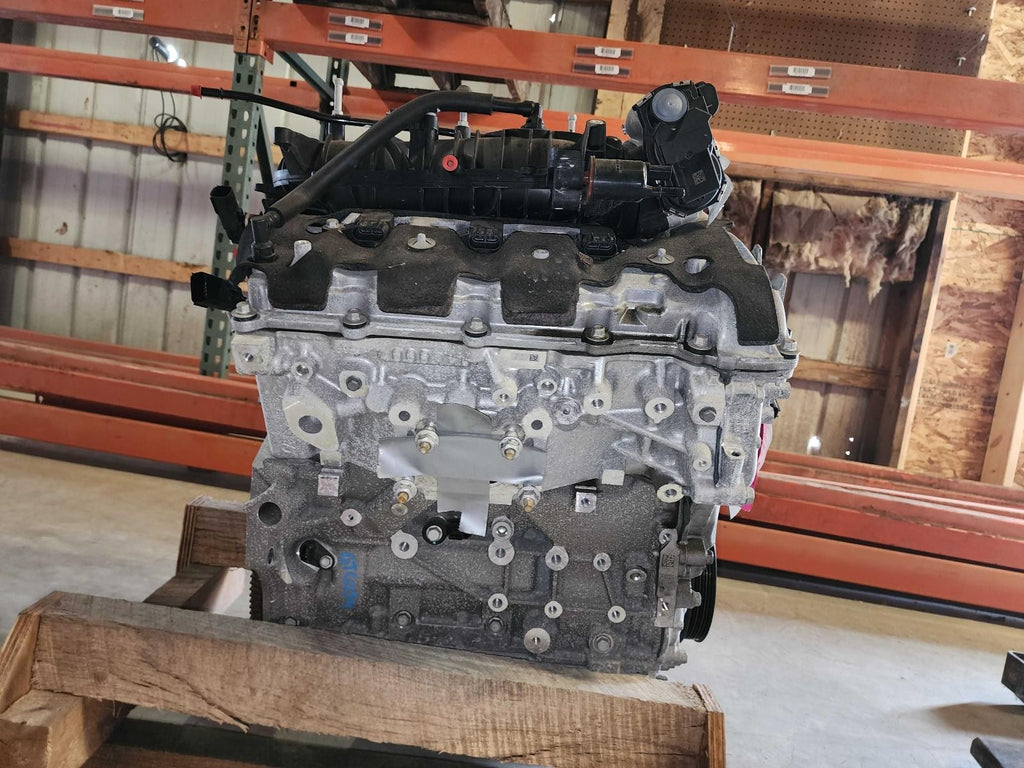 Used Engine Complete Assembly fits: 2020 Chevrolet Traverse 3.6L VIN W 8th digit