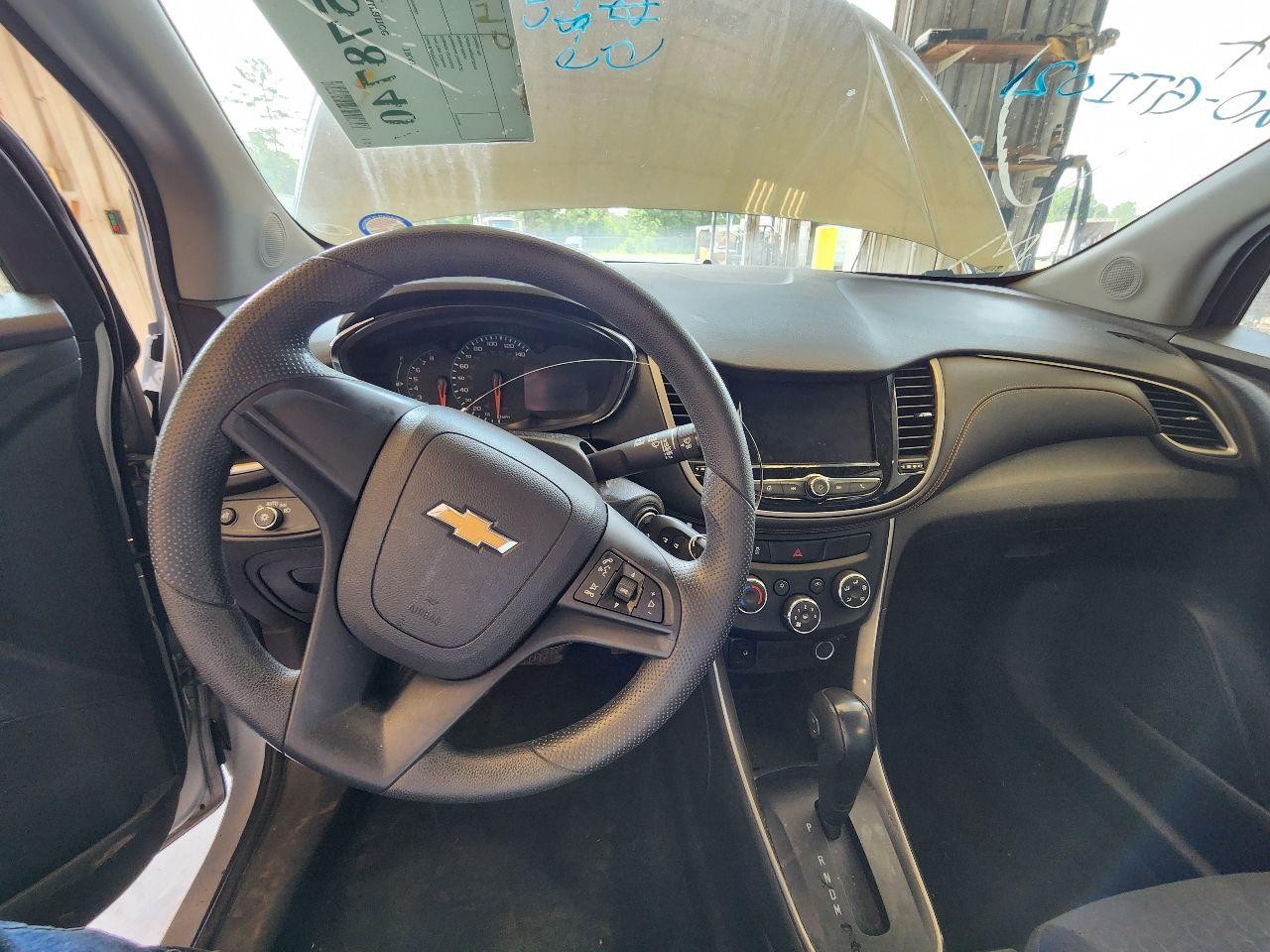 Used A/C Selector Switch fits: 2020 Chevrolet Trax w/o heated seat Grade A