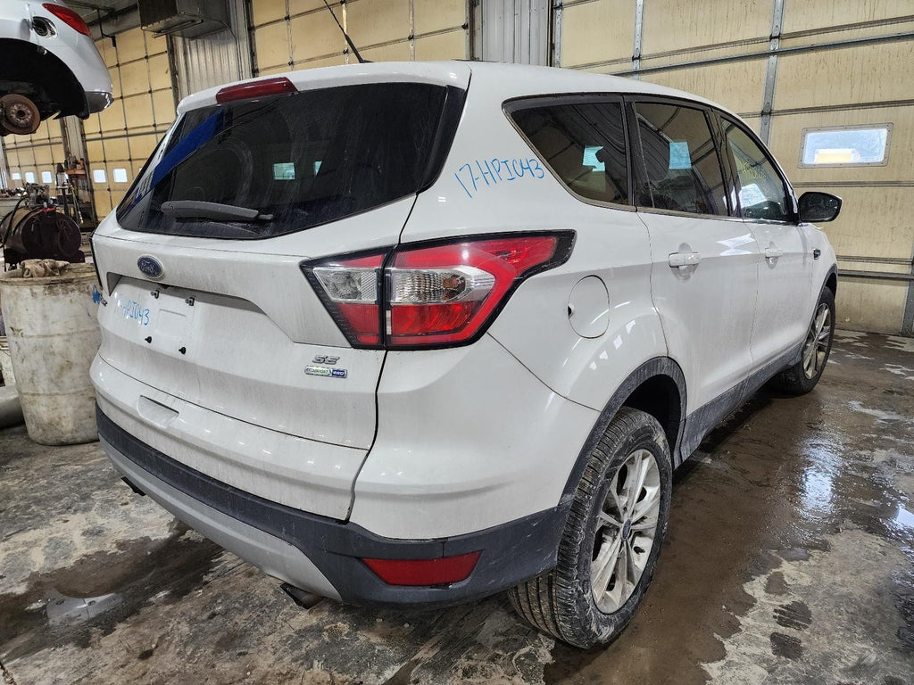 Used Left Tail Light Assembly fits: 2017 Ford Escape quarter panel mounted brigh